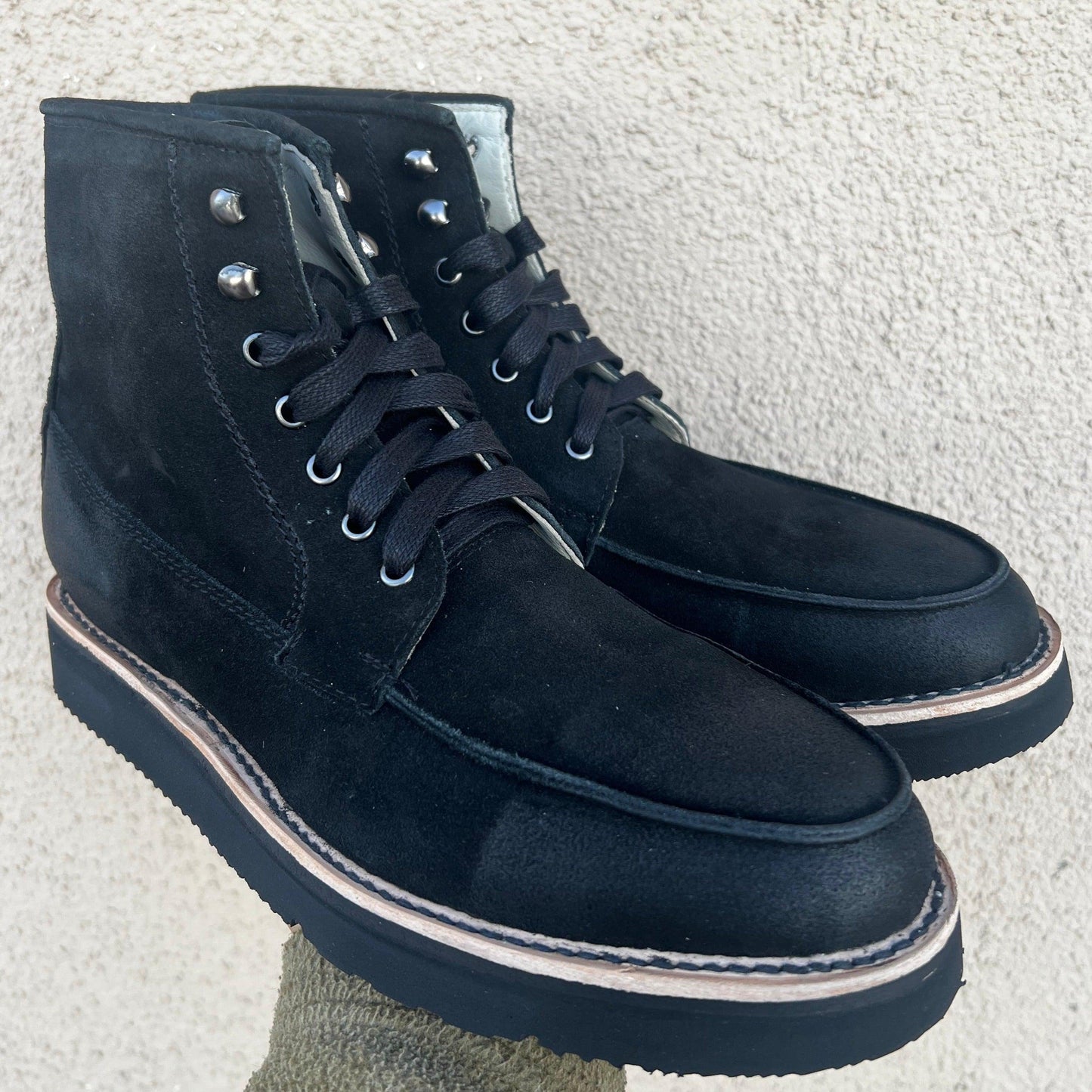 Waxed Suede Midnight Nomad Size 9 Item # 0779 - DIEVIER