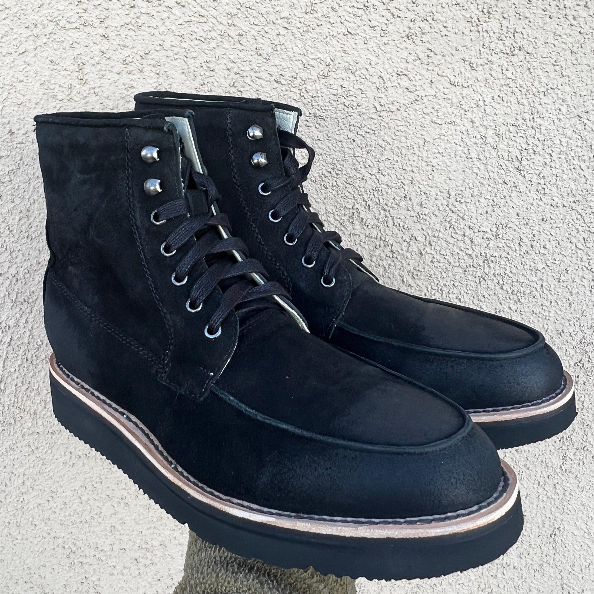 Waxed Suede Midnight Nomad Size 10 Item #0789 - DIEVIER